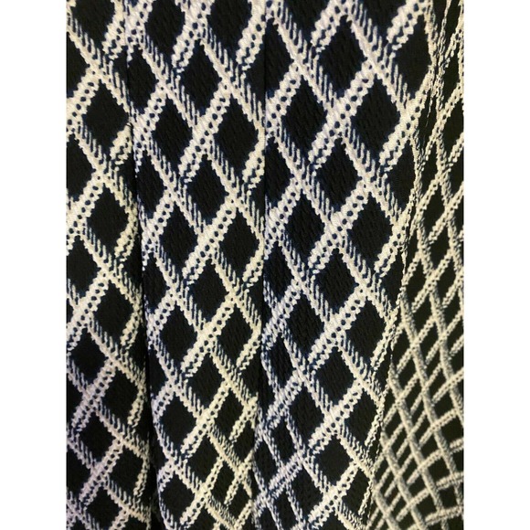 Sandra Darren Ponte Textured Knit Sleeveless Printed Office Casual Border Dress - Picture 3 of 8